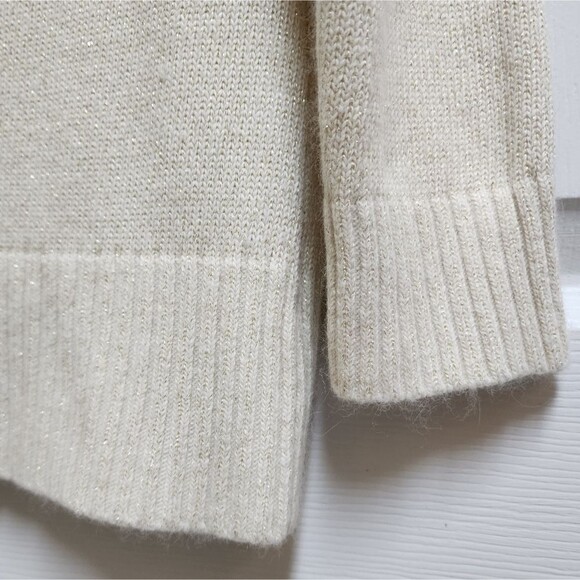 Mark Eisen Sweater Womens M Cream Angora Blend Turtleneck Metallic Soft Preppy - Picture 6 of 11